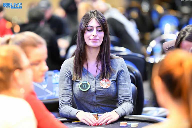 Una giocatrice di 888poker
