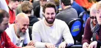 Un tavolo di 888poker