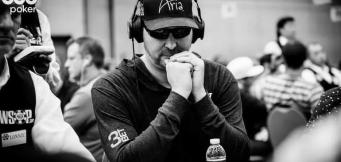 La maglia del tavolo da poker