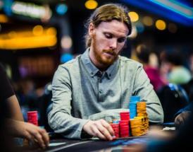Come dominare un torneo nel ruolo di chip leader?