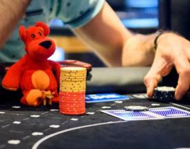 Un tavolo di 888poker