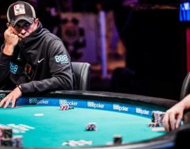 Un tavolo di 888poker