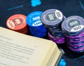 Libri e poker