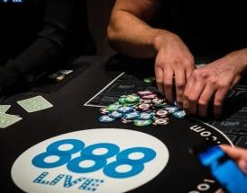 Un tavolo di 888poker