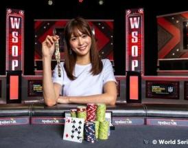 L'evento in rosa ed il famoso braccialetto