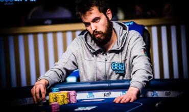 7 super consigli per avere e conservare una poker face!